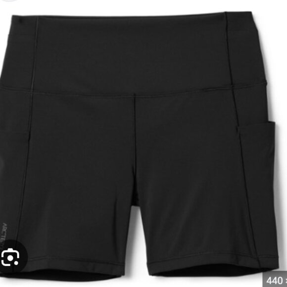 Arc'teryx  Essent High-Rise 5" Shorts Black Women's bike spandex medium pockets - Picture 1 of 6